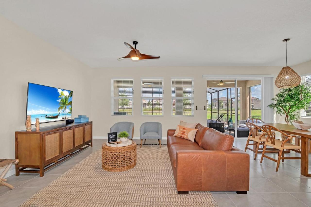 Pool-Jacuzzi Villa 6B Near Disney Davenport! Buitenkant foto