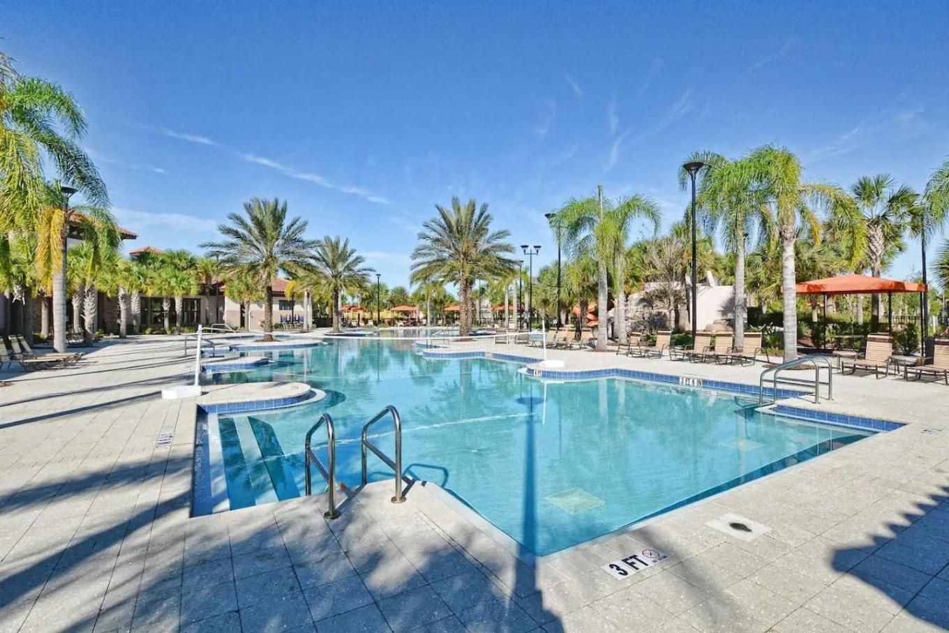 Pool-Jacuzzi Villa 6B Near Disney Davenport! Buitenkant foto